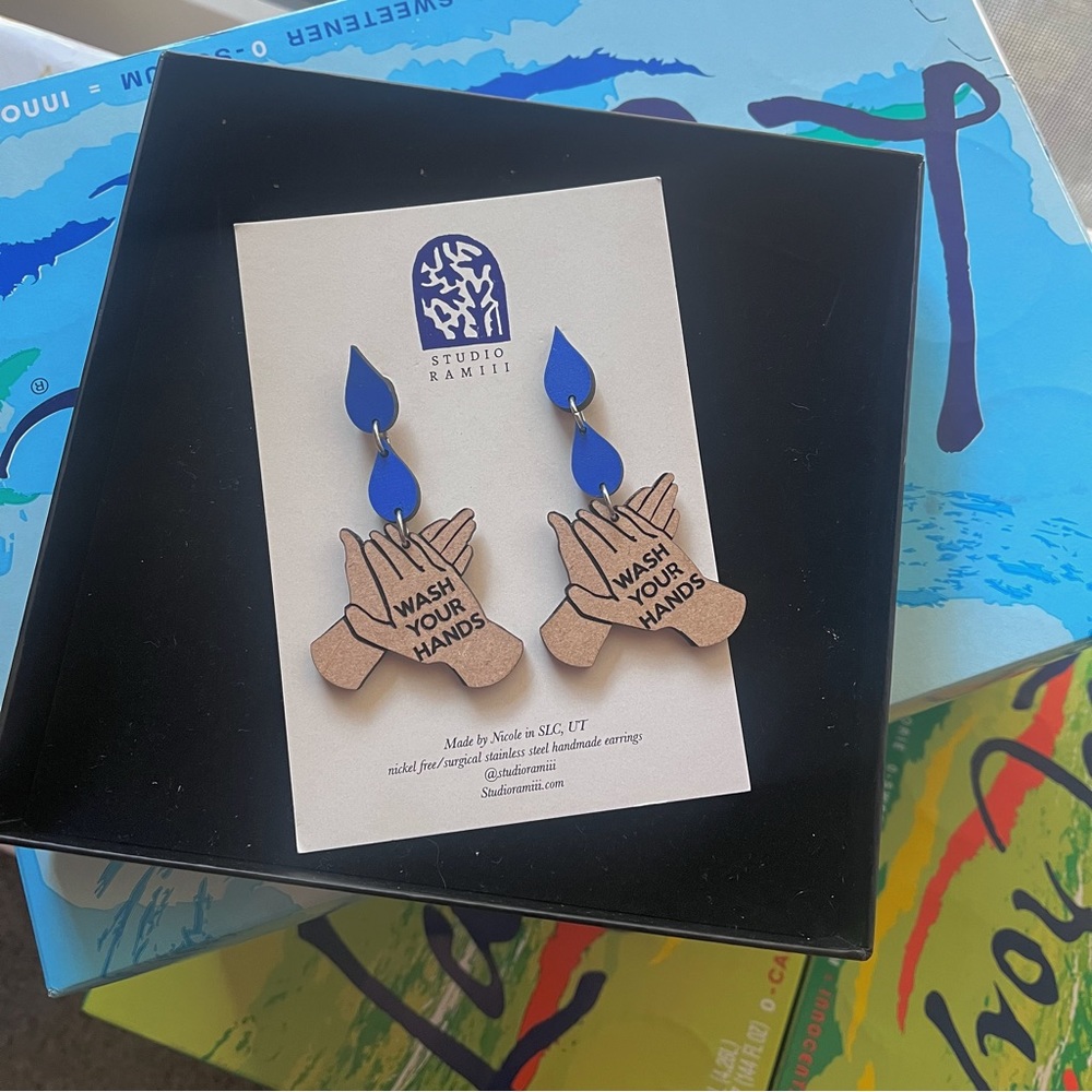 WASH YOUR HANDS earrings by studio ramiii